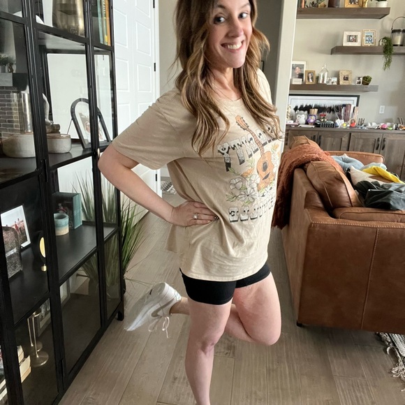 Meet your Posher, Randi - Picture 13 of 14